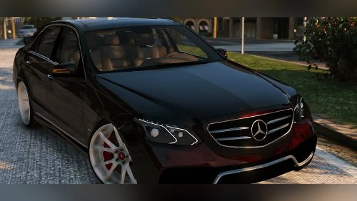 GTA V: Mercedes-Benz E63 AMG 